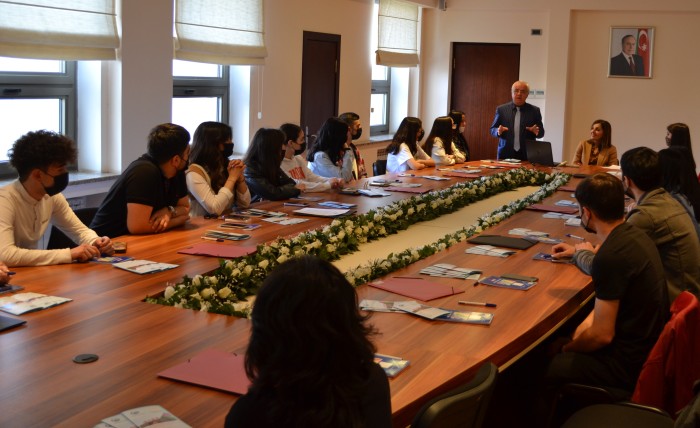 AzMİU-da “Qarabağın tarixi-memarlıq irsi”  mövzusunda  seminar keçirilib - FOTO